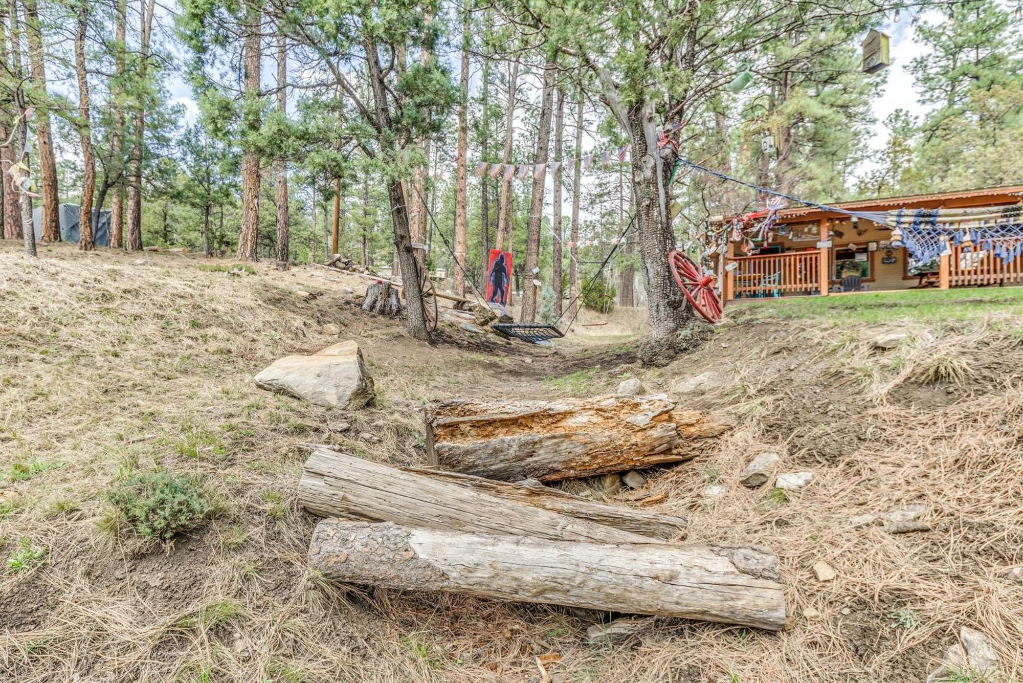 Ruidoso Cabin With Hot Tub - 2 Mi To Grindstone Lake 외부 사진