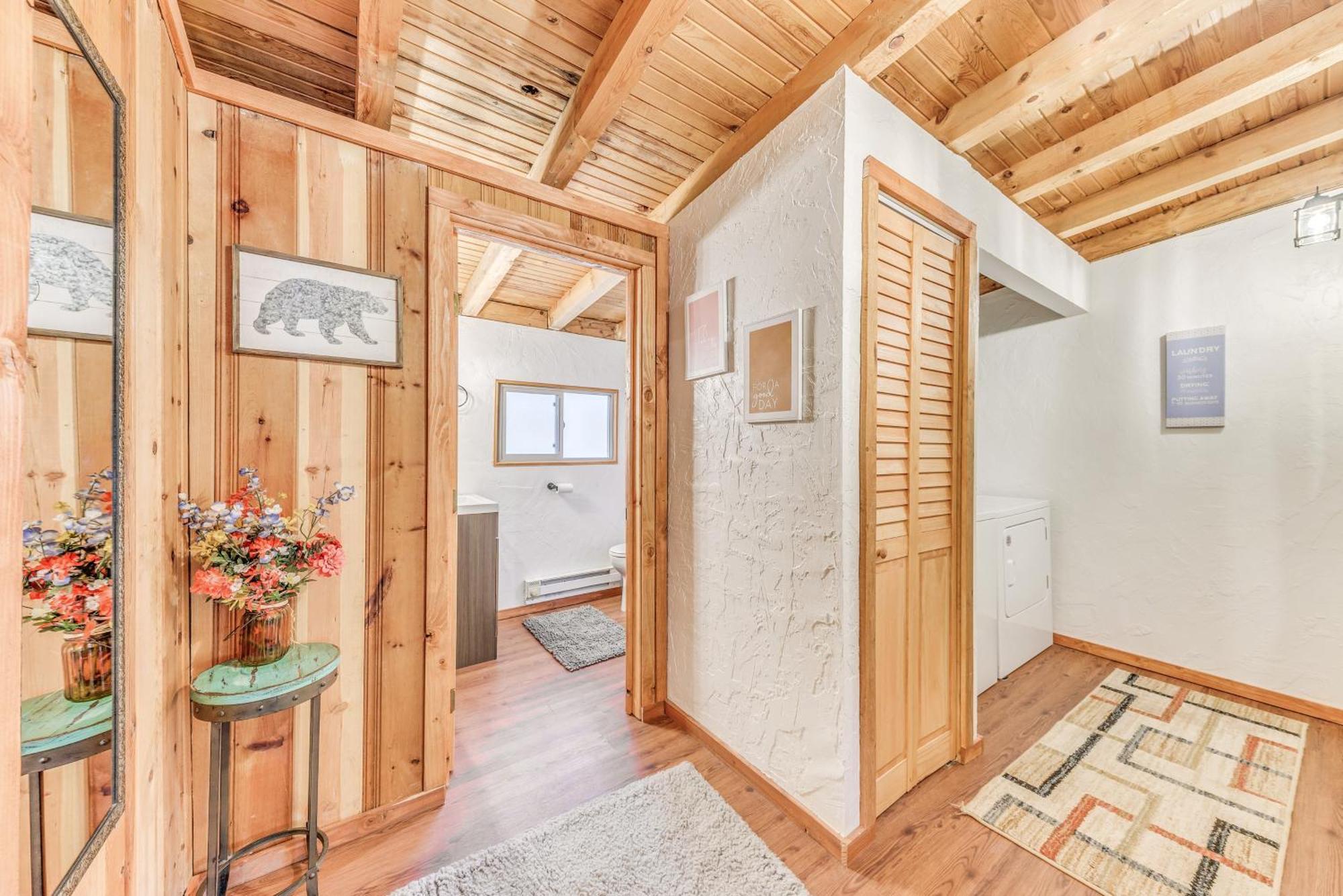 Ruidoso Cabin With Hot Tub - 2 Mi To Grindstone Lake 외부 사진